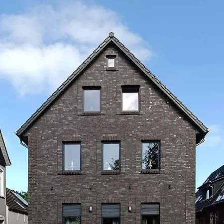 Moderne Ferienwohnung Direkt Am Kanal / Neubau Emden Exterior foto